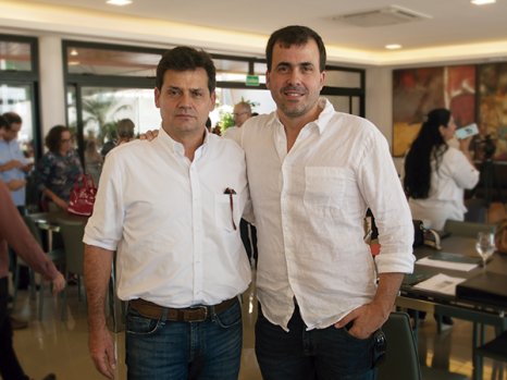 Entrega do Villa de León Três Lagoas